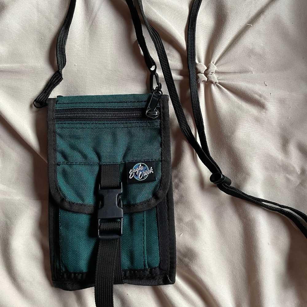 Eagle Creek Travel Crossbody